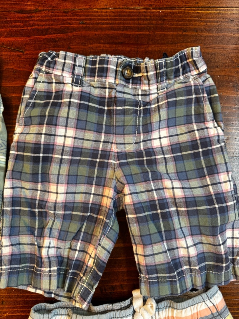 Assorted Boys Shorts Bundle- Gymboree,‎ Gap,Carter’s, OshGosh. Size 4 - Picture 5 of 11